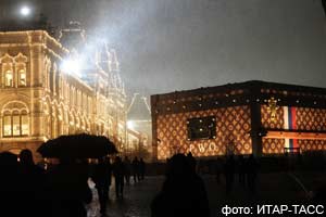 Павильон-сундук Louis Vuitton установлен на Красной площади с нарушением законодательства